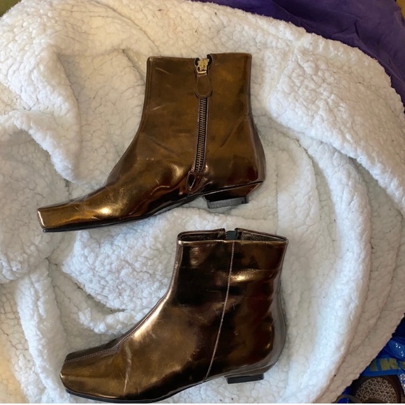 Claudia Cuiti Bronze Metallic Leather Ankle Boot - Picture 2 of 9